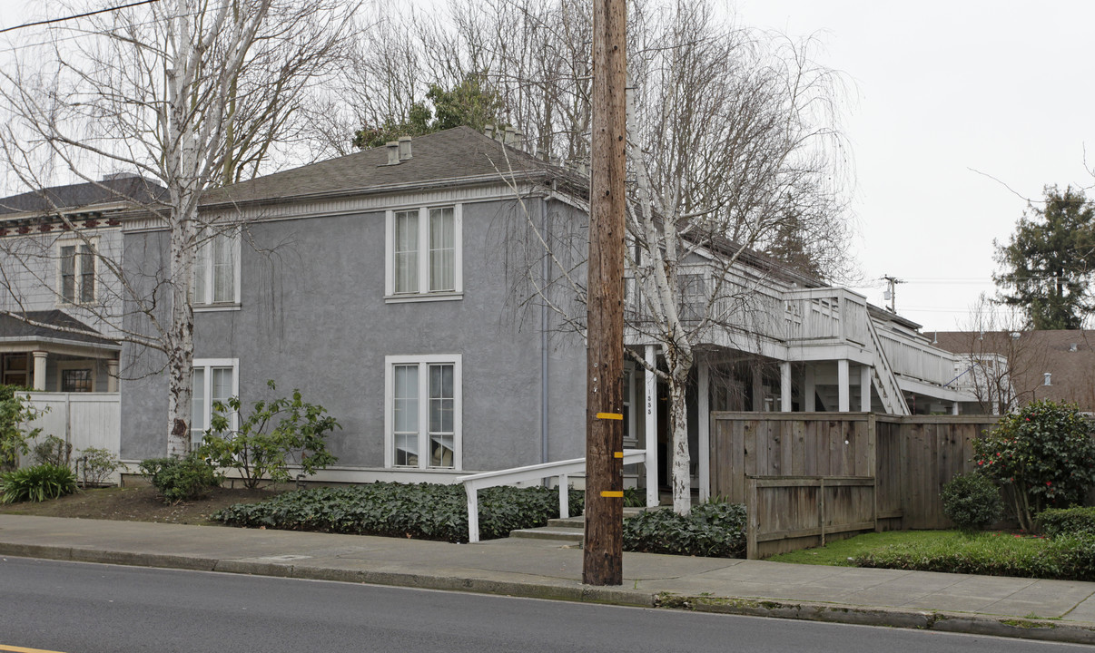 1555 Third St in Napa, CA - Foto de edificio