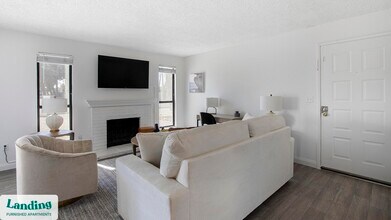 5272 Tamarus St in Las Vegas, NV - Building Photo - Building Photo