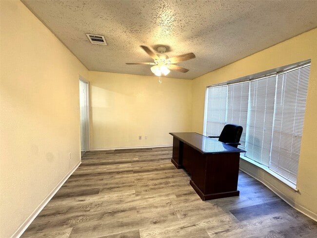 property at 22611 Braken Carter Ln