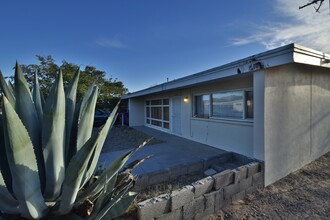 1550 Durazno St in Las Cruces, NM - Building Photo - Building Photo