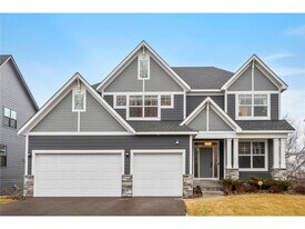 18700 61st Ave N in Plymouth, MN - Building Photo