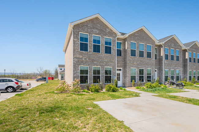 137 Marineris Cir in Martinsburg, WV - Foto de edificio - Building Photo