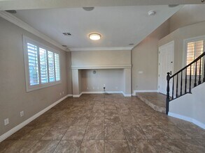 6156 S New Sky Ct in Las Vegas, NV - Building Photo - Building Photo