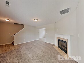 4066 Knollwood Ave in Franklin, IN - Building Photo - Building Photo