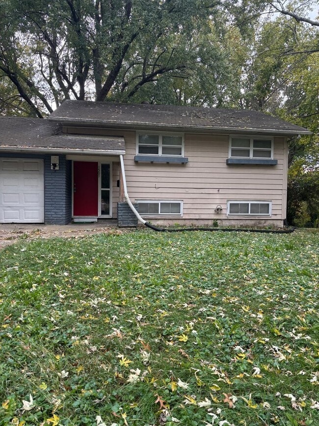 8509 E 91 St in Kansas City, MO - Building Photo - Building Photo