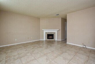 2810 Grants Lake Blvd in Sugar Land, TX - Building Photo - Building Photo
