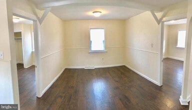 511 S Broadway in Gloucester City, NJ - Building Photo - Building Photo