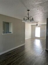 802 Las Palmas Dr in Grand Prairie, TX - Building Photo - Building Photo