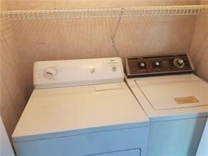 4156 Inverrary Dr in Lauderhill, FL - Building Photo - Building Photo