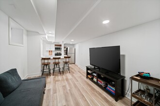 1424 N Hoyne Ave in Chicago, IL - Building Photo - Building Photo