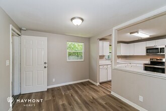 5601 Tampico Rd in Jacksonville, FL - Building Photo - Building Photo