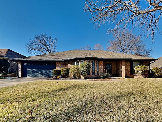 5205 Wind Rock Ct in Arlington, TX - Building Photo