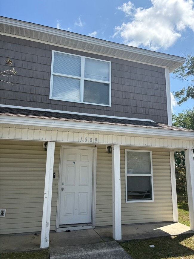 1309 County Rd 390