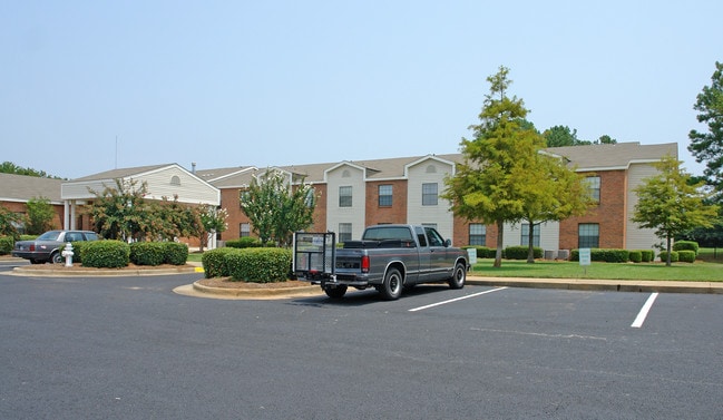 Eastview Retirement Center in Montgomery, AL - Building Photo - Building Photo