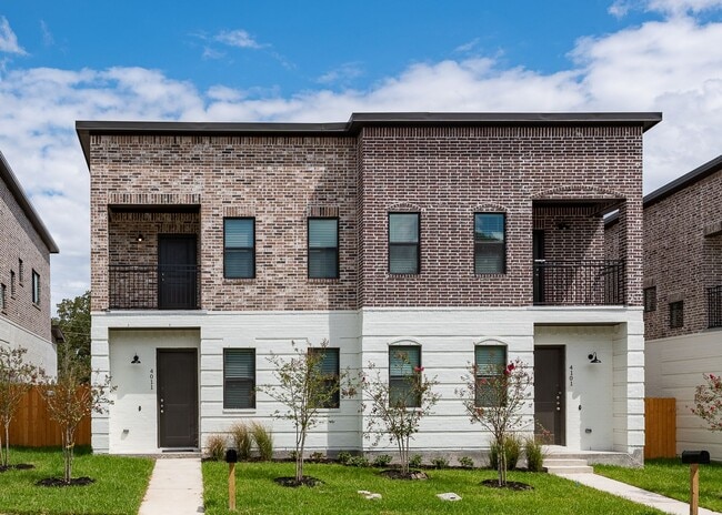 property at 4009 Oaklawn St