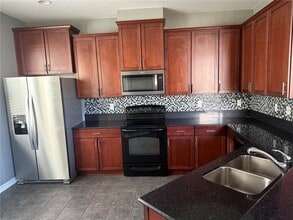 12910 Calderdale Ave in Windermere, FL - Building Photo - Building Photo