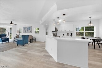 6800 Satinleaf Rd S in Naples, FL - Building Photo - Building Photo