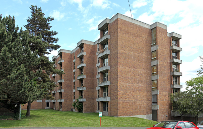 Center Park Apartments in Seattle, WA - Foto de edificio - Building Photo