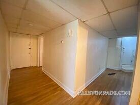 1144 Commonwealth Ave in Boston, MA - Building Photo - Building Photo