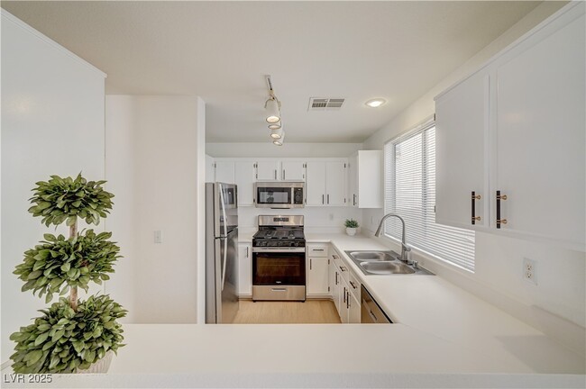 property at 9567 Belle Reserve St