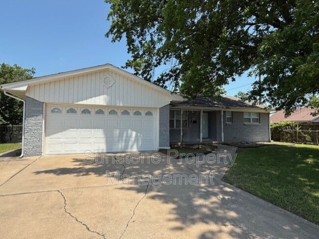 property at 8281 E 33rd Pl
