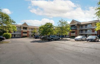 Furnished Studio-Virginia Beach - Independ in Virginia Beach, VA - Foto de edificio - Building Photo
