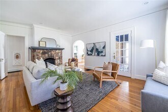 1900 Ridgewood Dr NE in Atlanta, GA - Building Photo - Building Photo