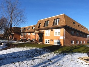 Addison Apartments in Addison, IL - Foto de edificio - Building Photo