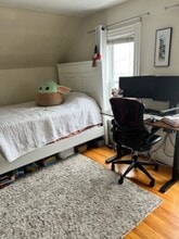 24 Park Ave, Unit 3 in Somerville, MA - Building Photo - Building Photo