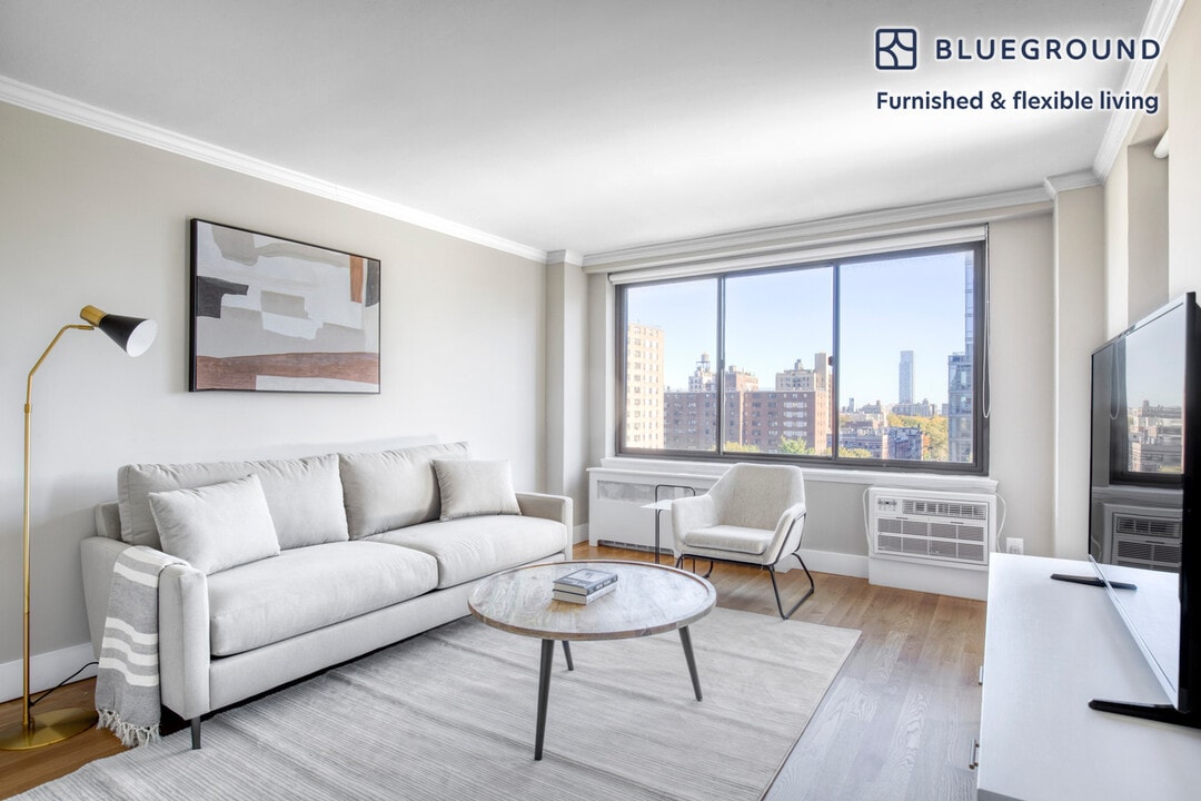 792 Columbus Ave, Unit FL11-ID1001 in New York, NY - Building Photo