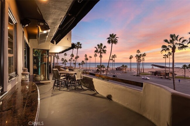 2901 Ocean Blvd, Unit Apt c in Newport Beach, CA - Building Photo - Building Photo