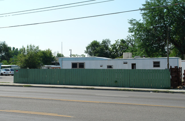 Overland Mobile Home Park in Boise, ID - Building Photo - Building Photo