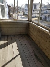48 South St in Waltham, MA - Foto de edificio - Building Photo