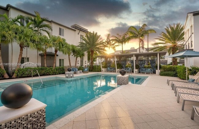 property at 320 Franklin Club Dr