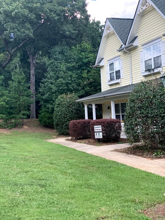 2583 Clover Rd NW in Concord, NC - Foto de edificio