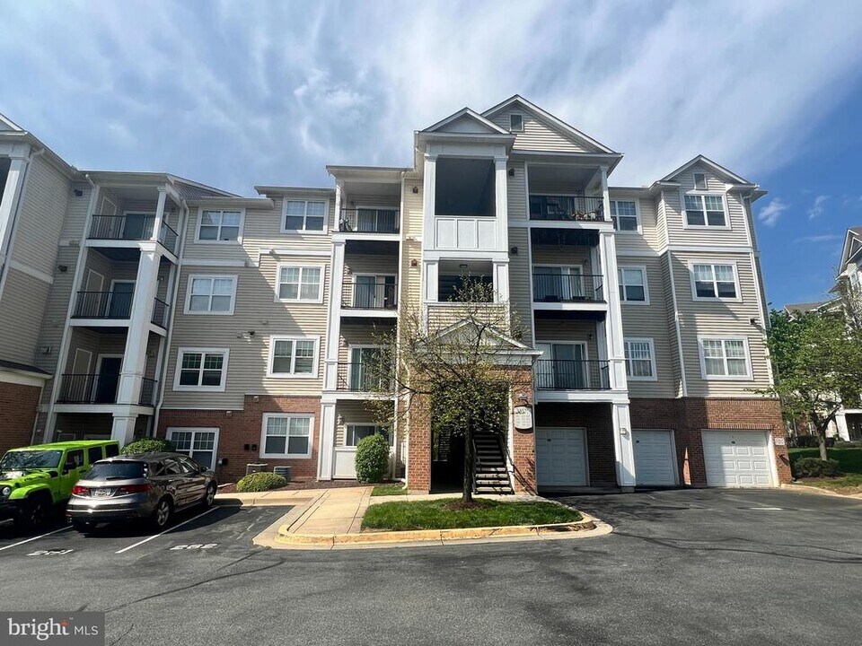 13501 Derry Glen Ct in Germantown, MD - Building Photo