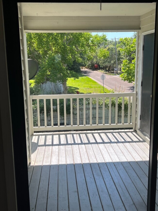 property at 200 Autumn Dr