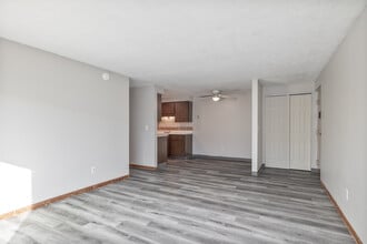 Arbor Park Apartments in Canton, OH - Foto de edificio - Interior Photo