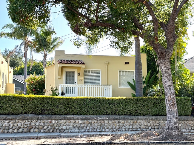 property at 1325 Laguna St