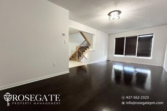 Bright & Modern 3-Bed Townhome in Ancaster in Hamilton, ON - Building Photo - Building Photo