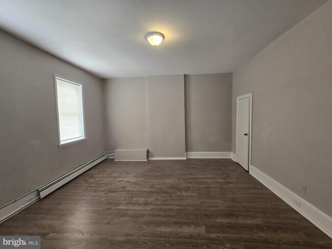 property at 3047 Frankford Ave