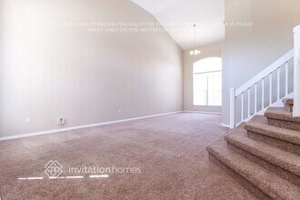 3829 Cold Creek Dr, Unit A301 in Valrico, FL - Building Photo - Building Photo