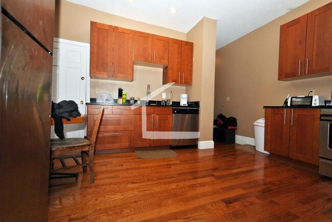 6 Glenville Ave, Unit 2 in Boston, MA - Building Photo - Building Photo