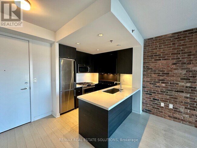 88 Colgate Ave in Toronto, ON - Building Photo - Building Photo