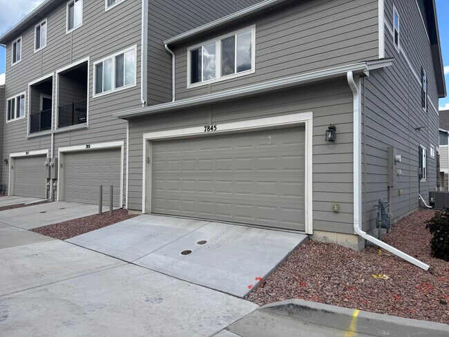 7845 Tuttle Vw in Colorado Springs, CO - Building Photo - Building Photo