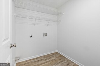 484 Creek Crossing Ct in Grayson, GA - Building Photo - Building Photo