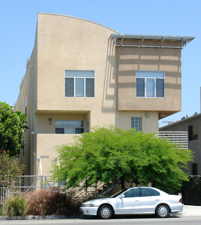 3836 Overland Ave in Culver City, CA - Foto de edificio - Building Photo