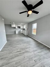 15 Acacia St in Alamo, TX - Building Photo - Building Photo