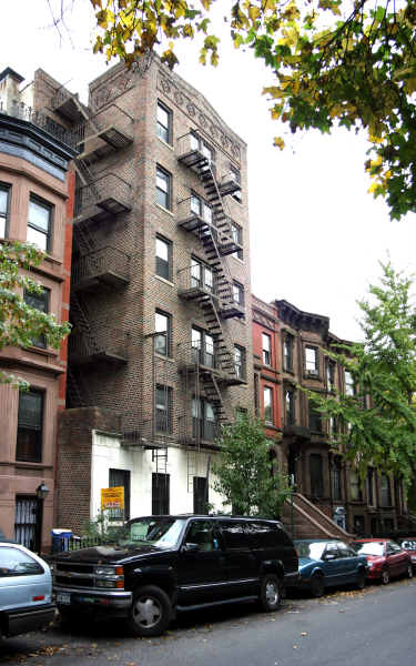 206 Berkeley Pl in Brooklyn, NY - Foto de edificio