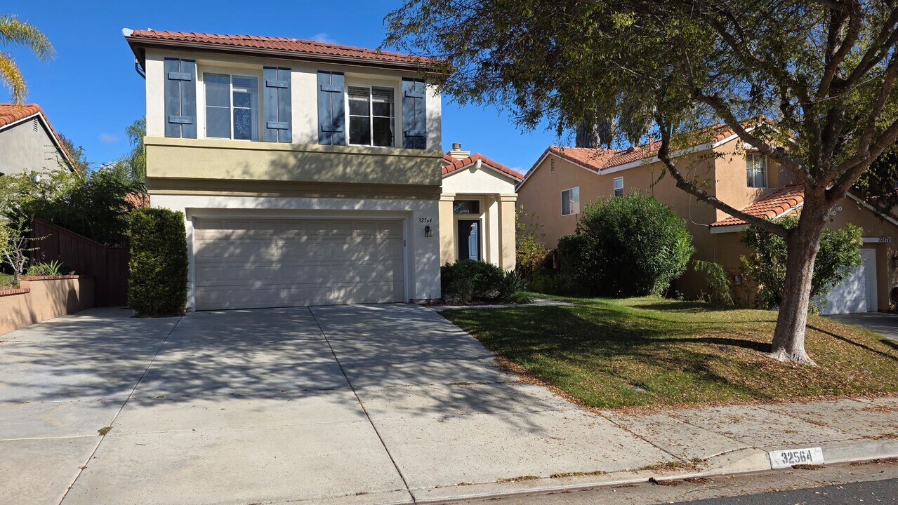 32564 Galatina St in Temecula, CA - Building Photo